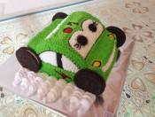 Bánh kem hình chiếc xe 3